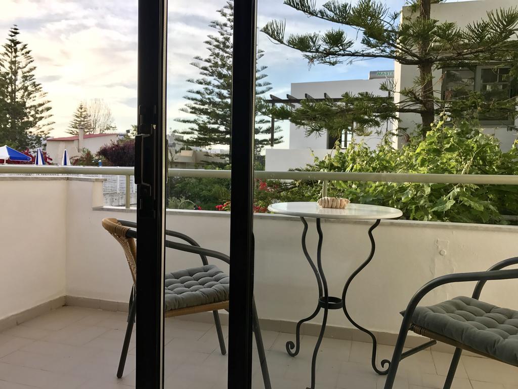 Oleander Daire Platanes  Dış mekan fotoğraf